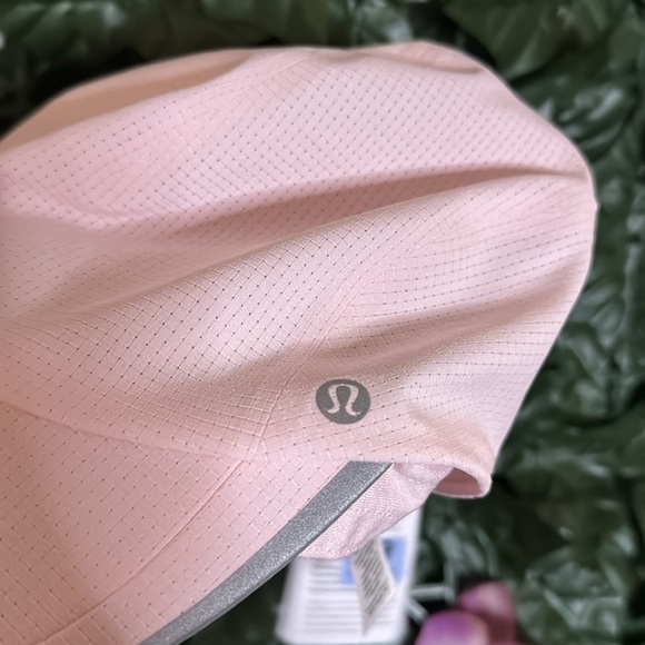 NWT Lululemon Fast and Free Run Light Pink Cap - Picture 4 of 5